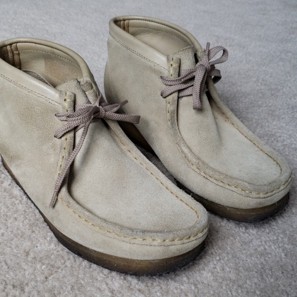 Clarks Other - Wallabee maple suede boot